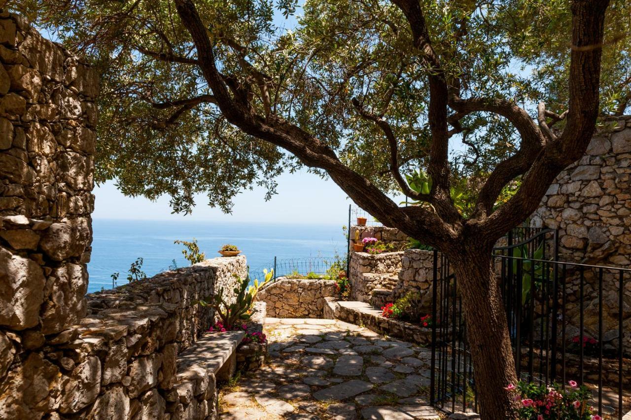 דירות טאורמינה Casa Trevelyan Isola Bella מראה חיצוני תמונה