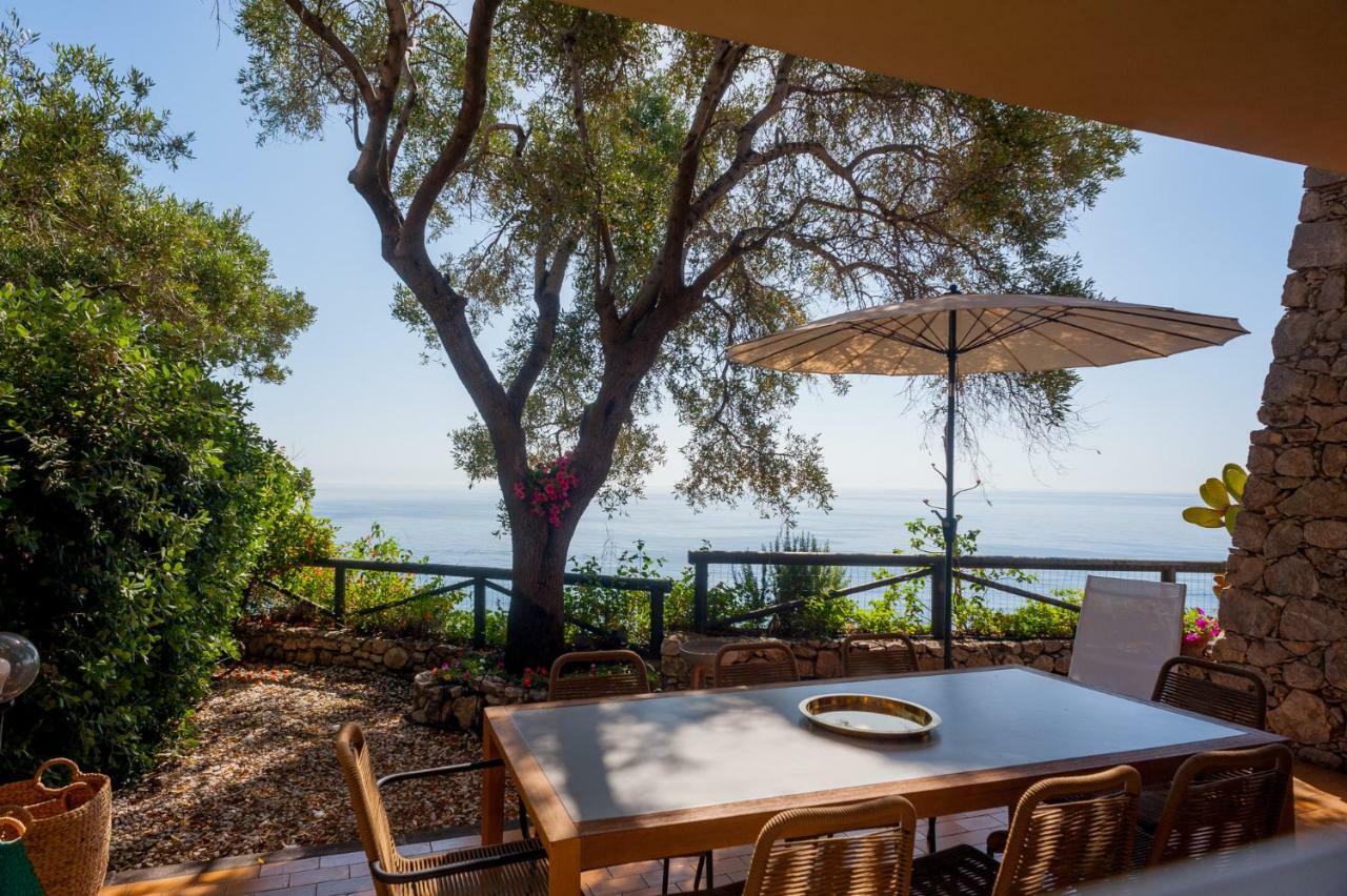 דירות טאורמינה Casa Trevelyan Isola Bella מראה חיצוני תמונה